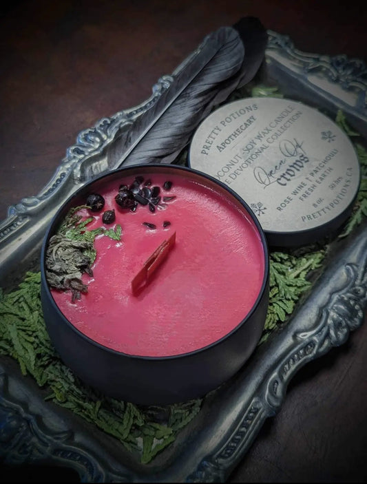 Queen of Crows Morrígan Devotional Candle